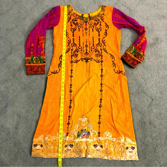 Pakistani Kurta Self-Printed & Embroidered Cotton Size M Yellow/Magenta - Picture 2 of 8